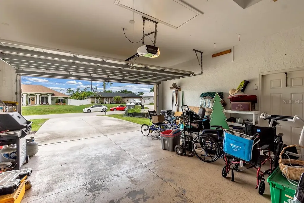 2260 Zuyder Terrace North Port FL 34286
