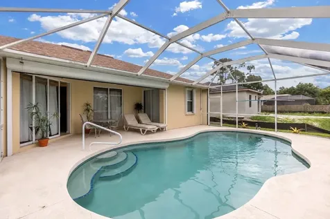 2260 Zuyder Terrace North Port FL 34286