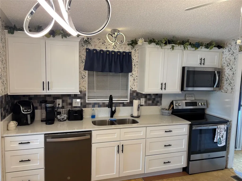 5696 Holiday Park Boulevard North Port FL 34287