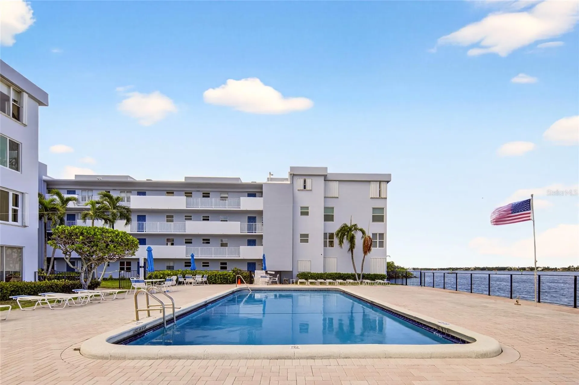 1820 New Palm Way Boynton Beach FL 33435