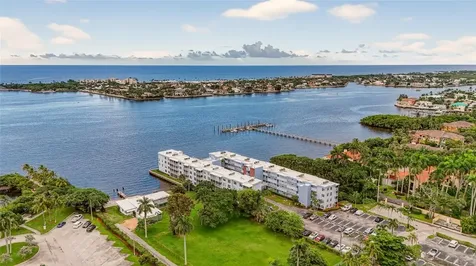 1820 New Palm Way Boynton Beach FL 33435