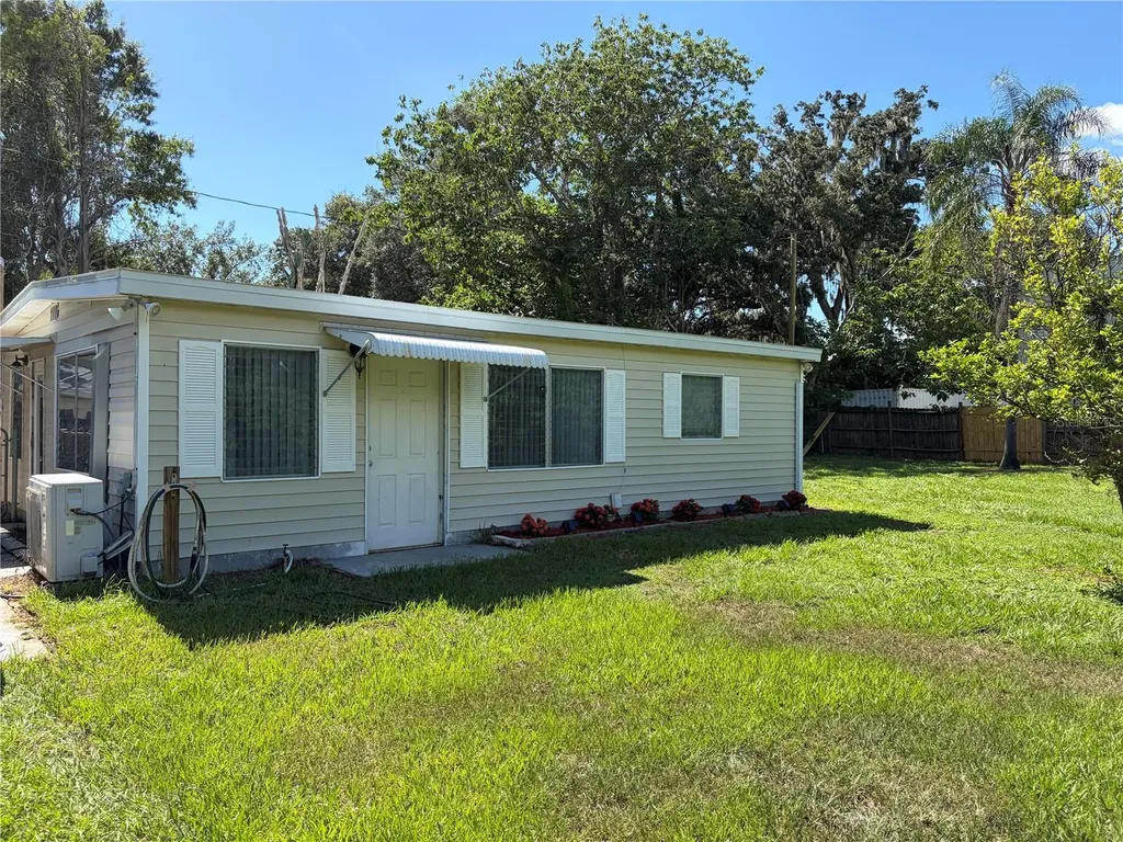 504 5th Street Valrico FL 33594