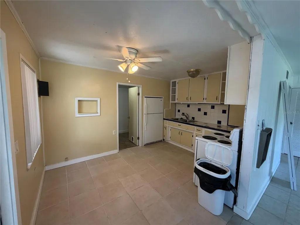 504 5th Street Valrico FL 33594