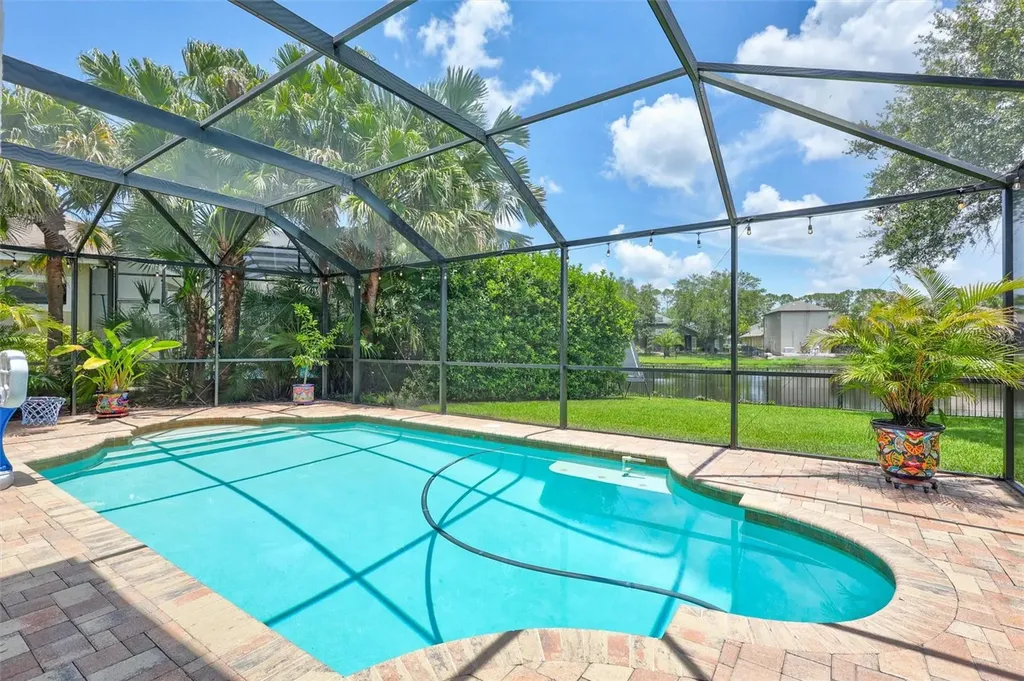 14852 Tudor Chase Drive Tampa FL 33626