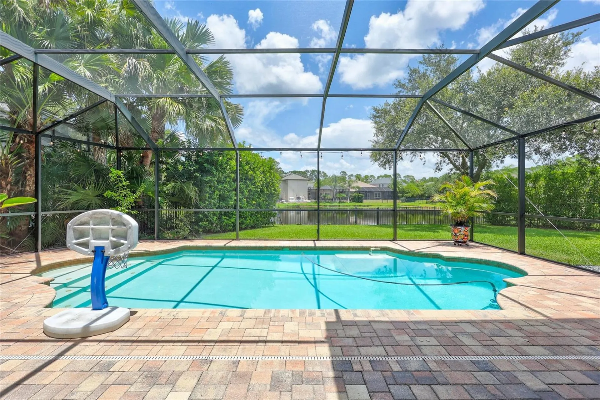 14852 Tudor Chase Drive Tampa FL 33626