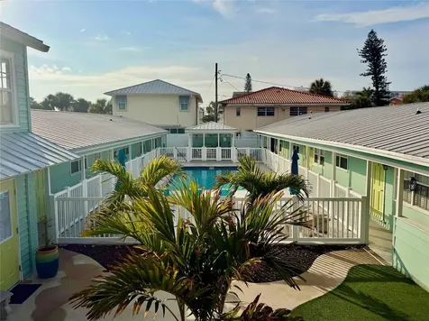 148 Cleveland Drive Sarasota FL 34236