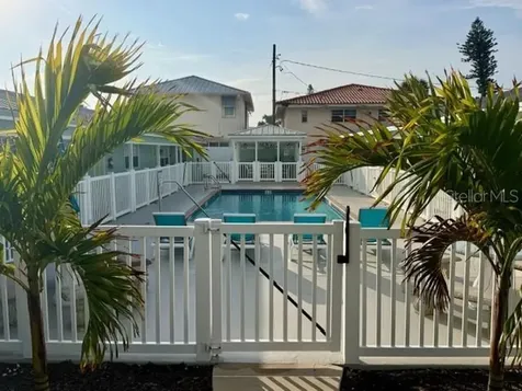 148 Cleveland Drive Sarasota FL 34236