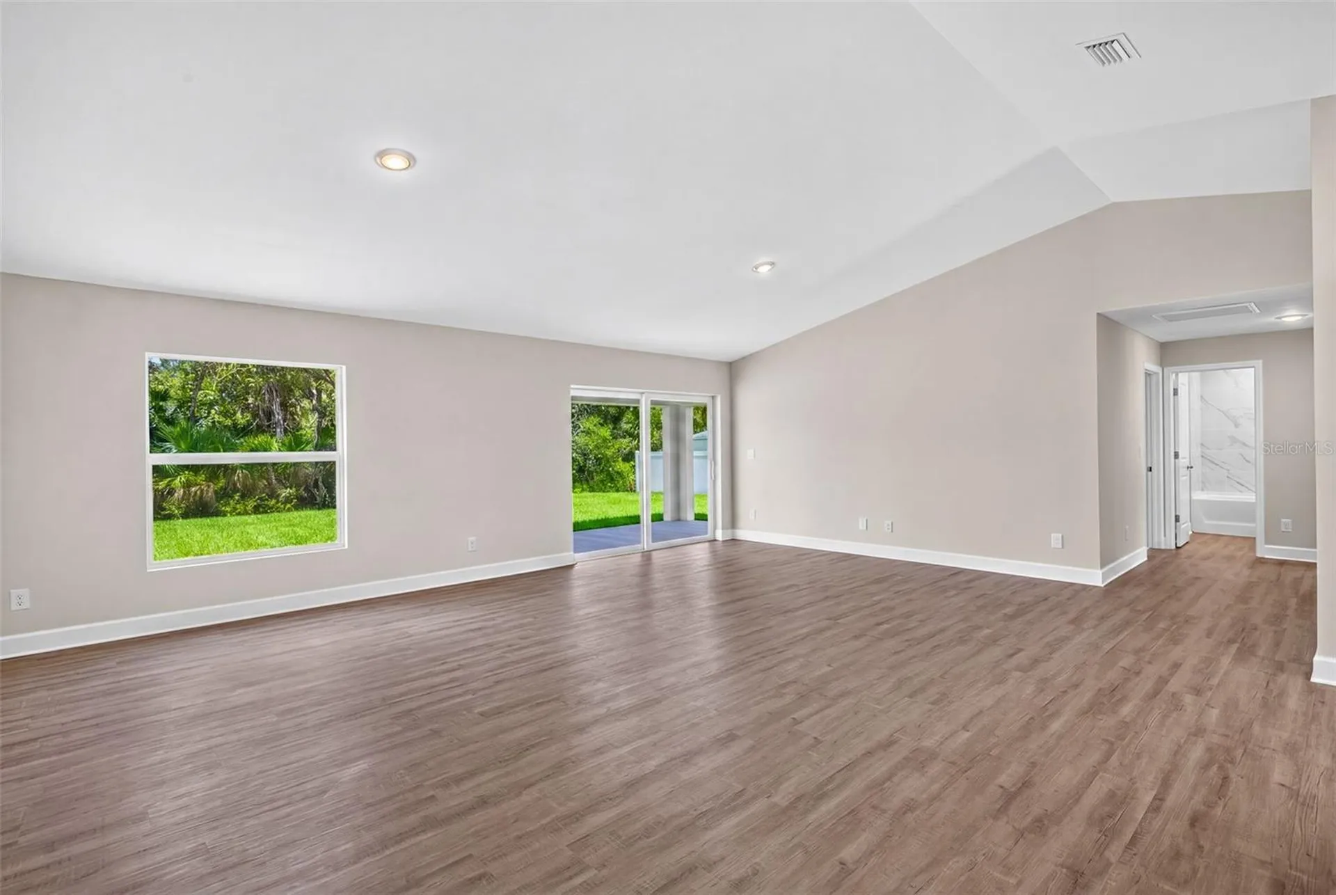 18367 Buttercup Avenue Port Charlotte FL 33954