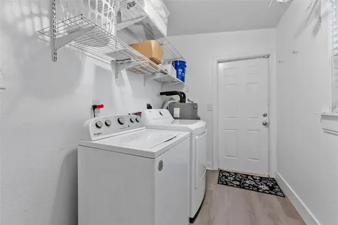 3709 W Griflow Street Tampa FL 33629