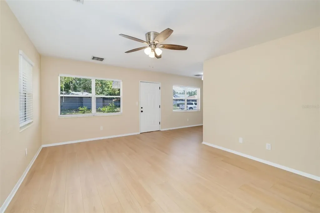 808 26th Street W Bradenton FL 34205