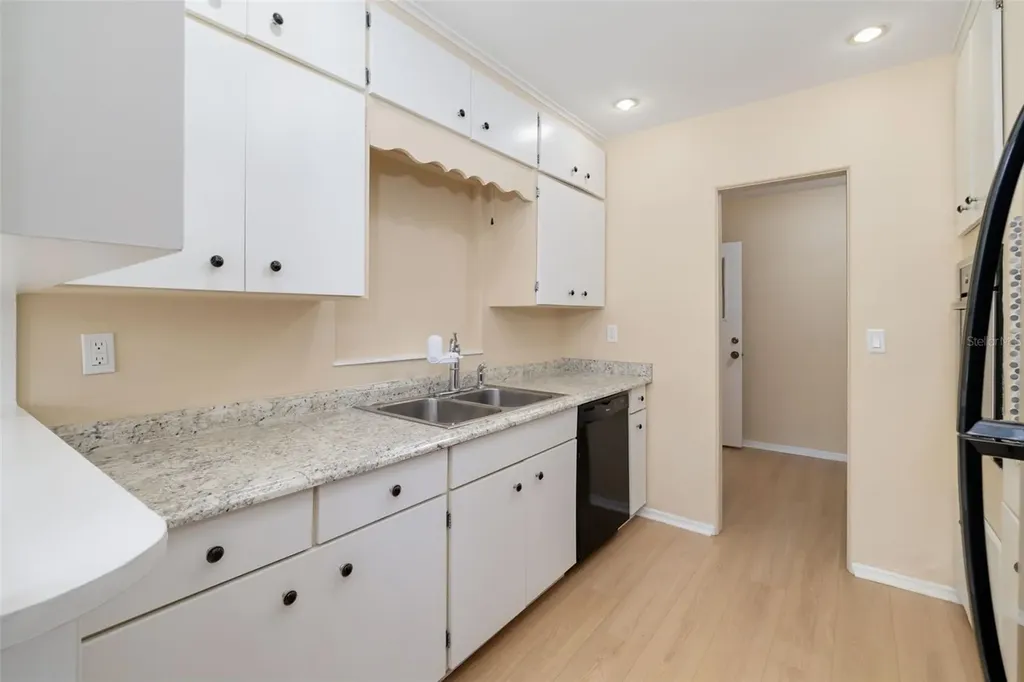 808 26th Street W Bradenton FL 34205