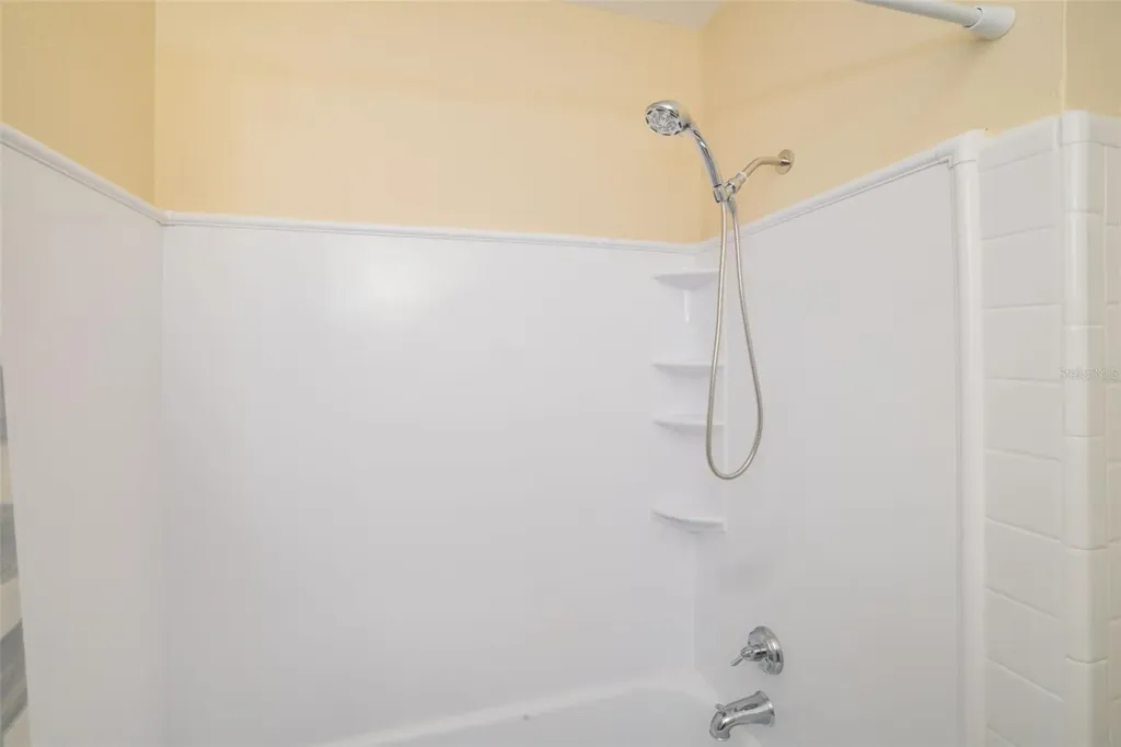 808 26th Street W Bradenton FL 34205
