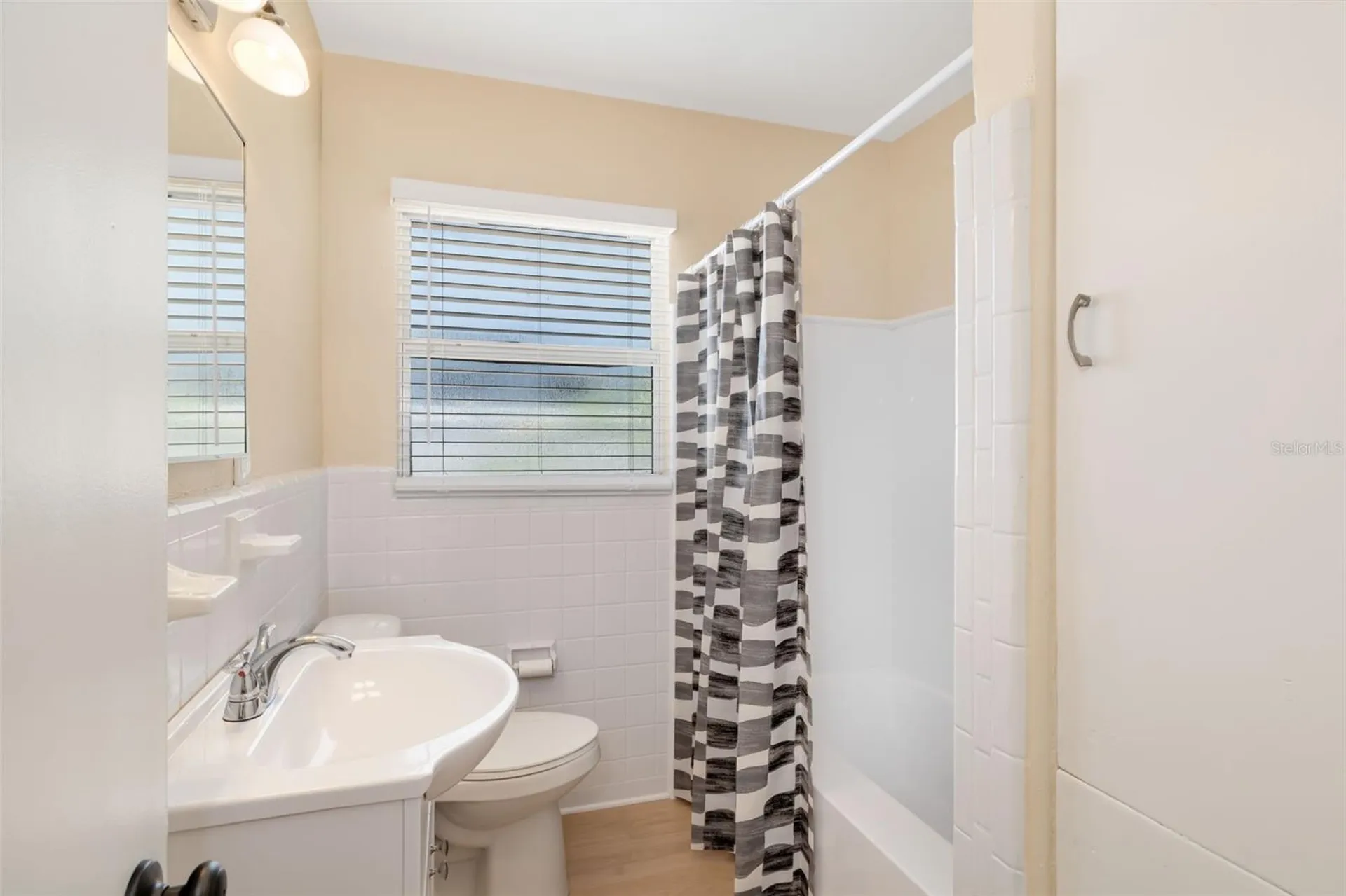 808 26th Street W Bradenton FL 34205