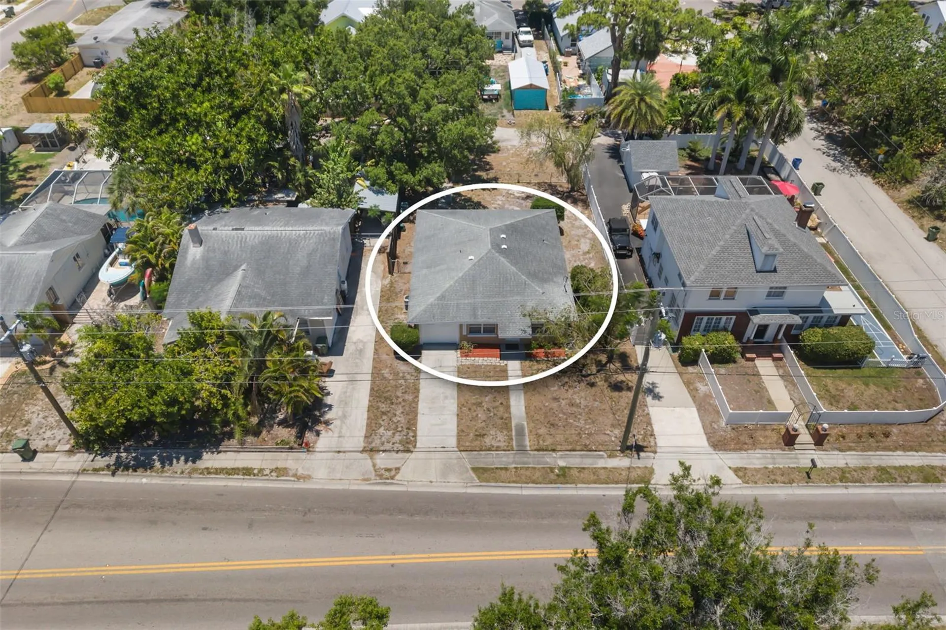 808 26th Street W Bradenton FL 34205