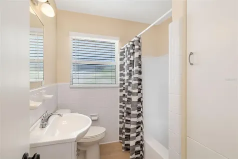 808 26th Street W Bradenton FL 34205