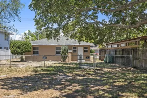 808 26th Street W Bradenton FL 34205