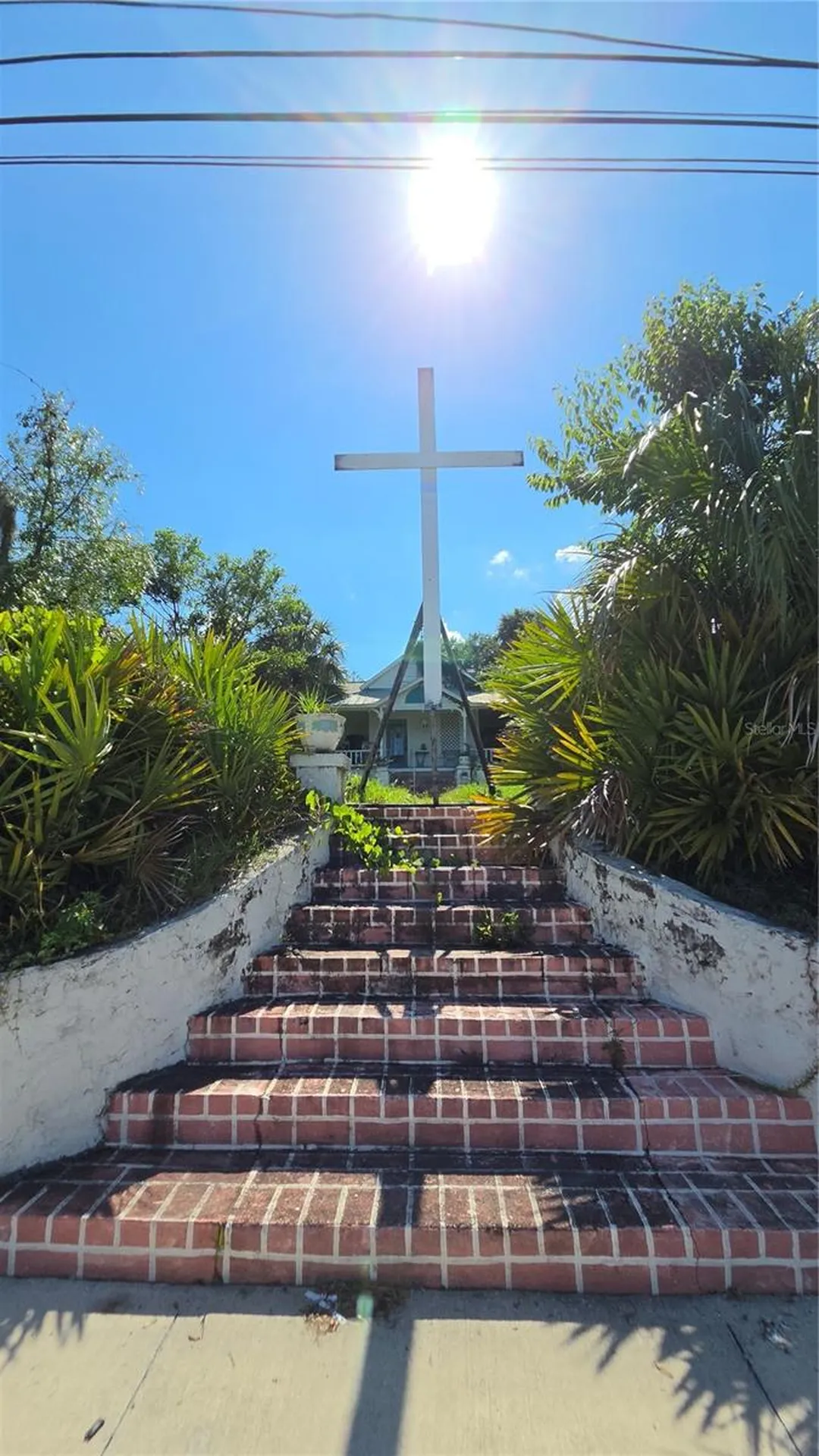 236 N Amelia Avenue Deland FL 32724