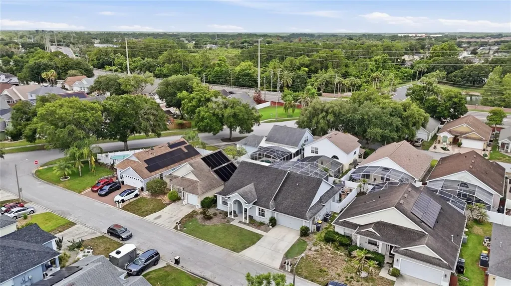 540 Hollingshead Loop Davenport FL 33896