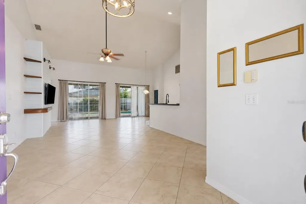 540 Hollingshead Loop Davenport FL 33896
