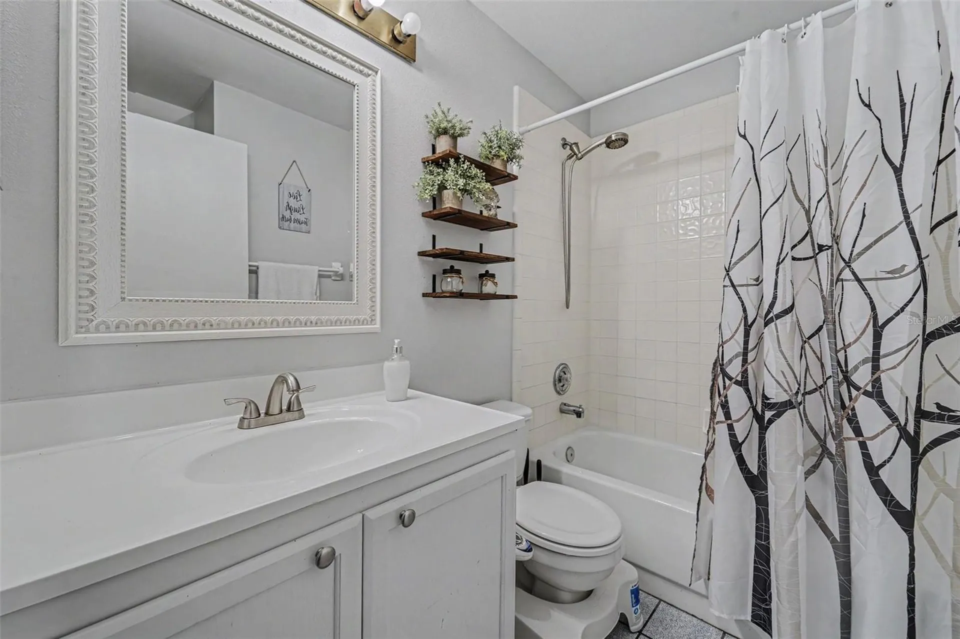 2736 Tolworth Avenue Orlando FL 32837