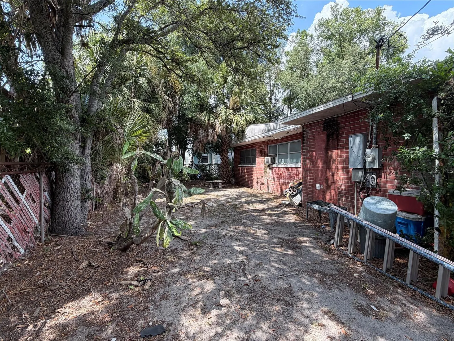 2906 N 21st Street Tampa FL 33605