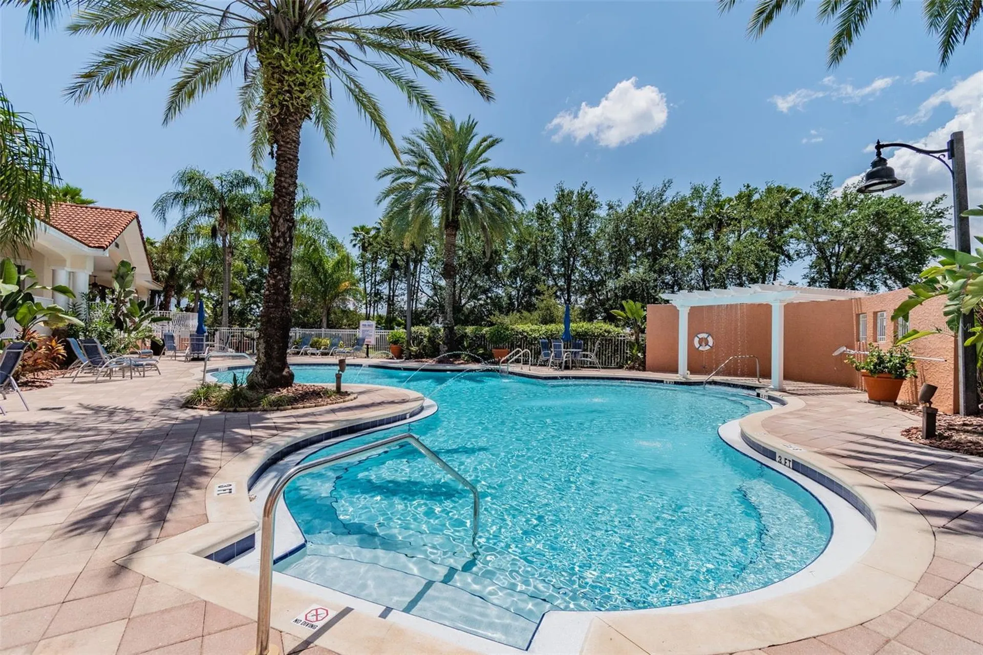 12033 Gandy Boulevard N St Petersburg FL 33702