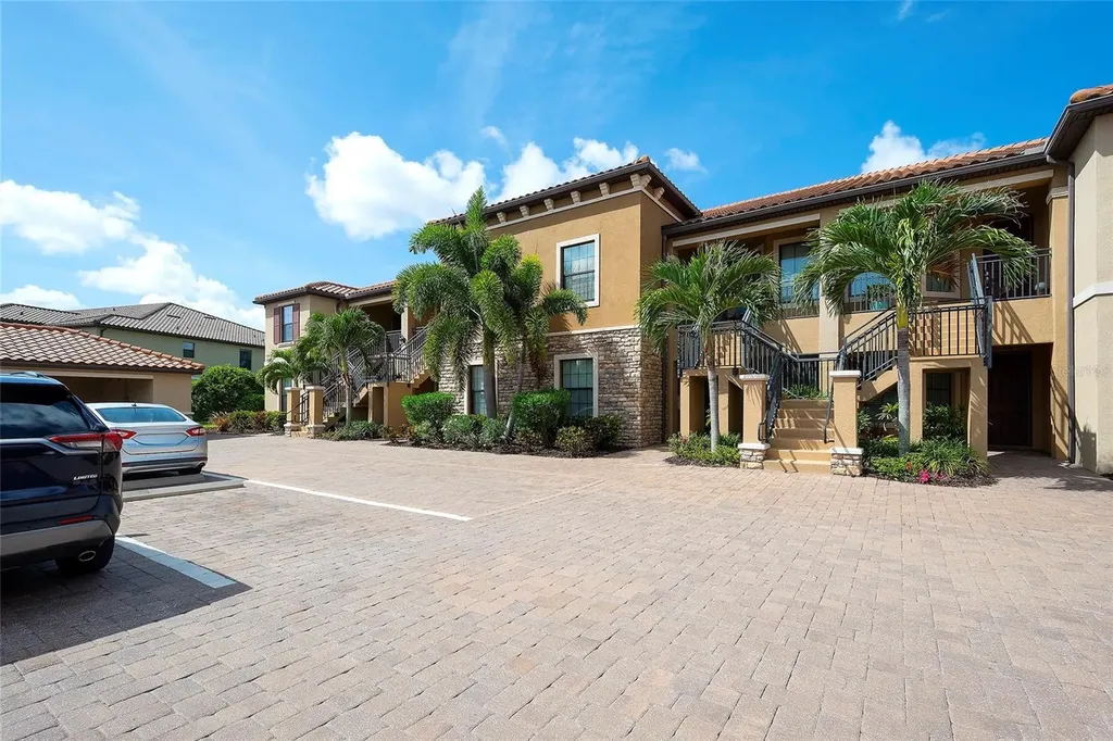 13608 Messina Loop Bradenton FL 34211