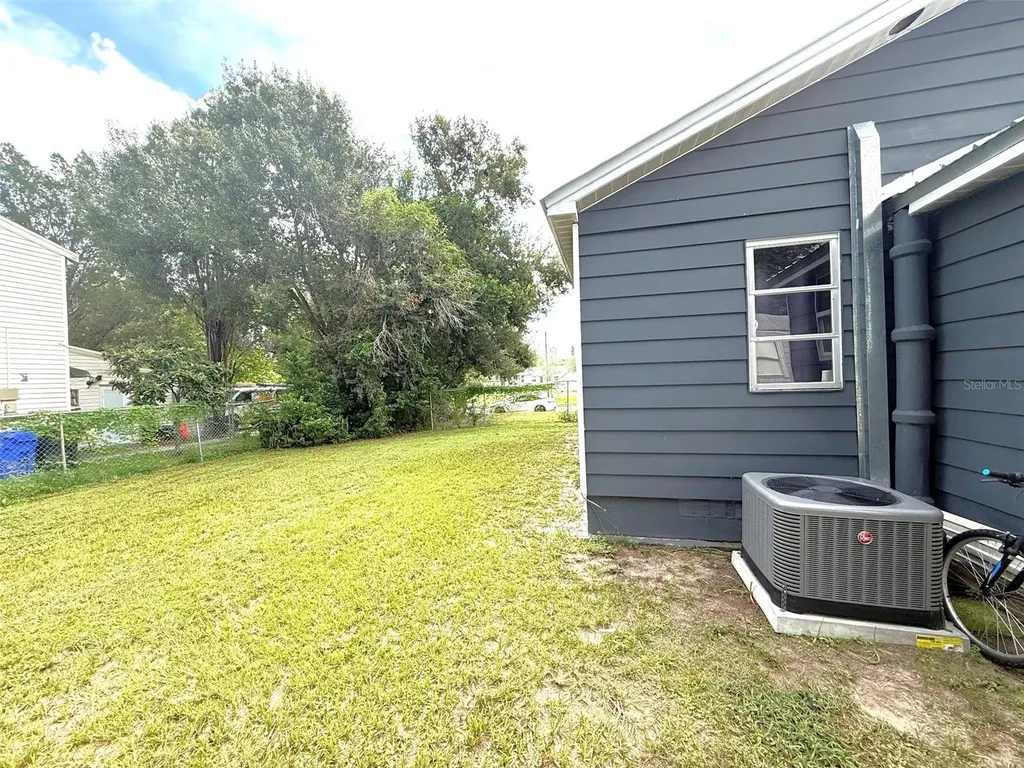 1222 Golconda Road Lakeland FL 33801