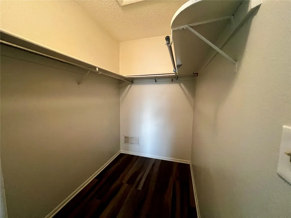 3981 Maceachen Boulevard Sarasota FL 34233