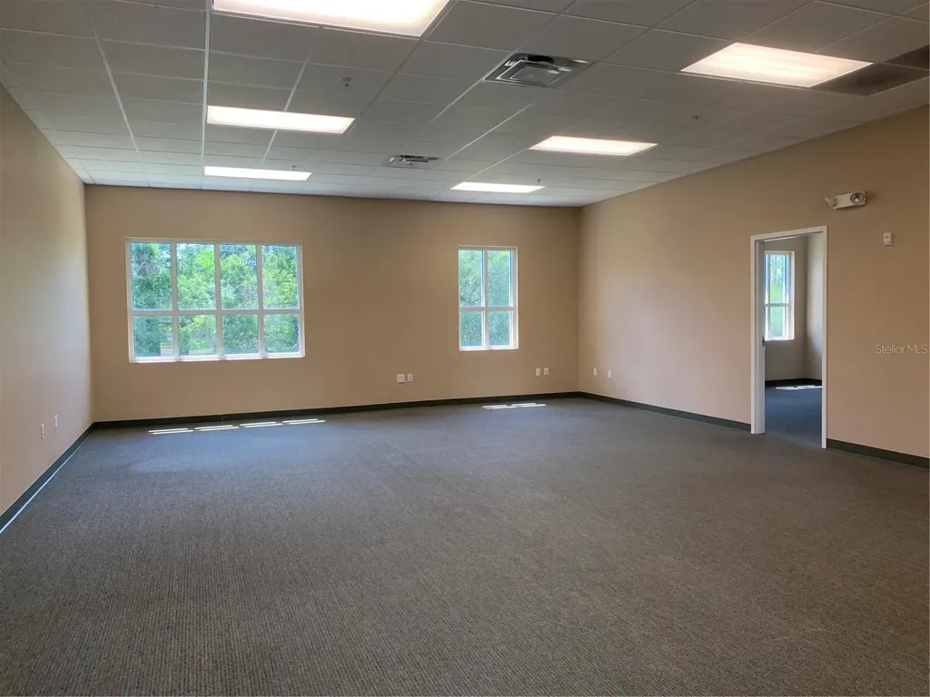 5586 Broadcast Court Sarasota FL 34240