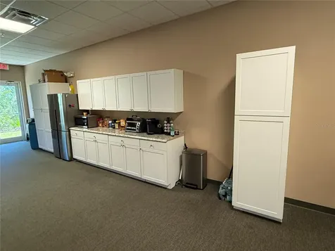 5586 Broadcast Court Sarasota FL 34240