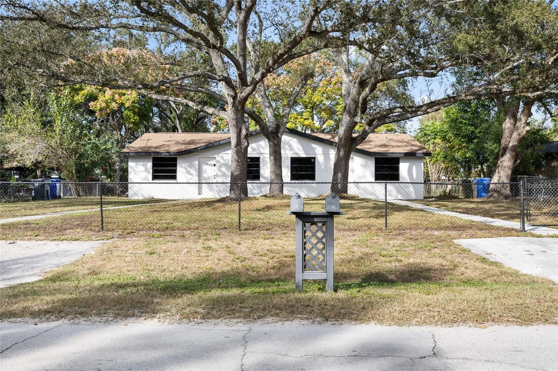 1220 E 142nd Avenue Tampa FL 33613