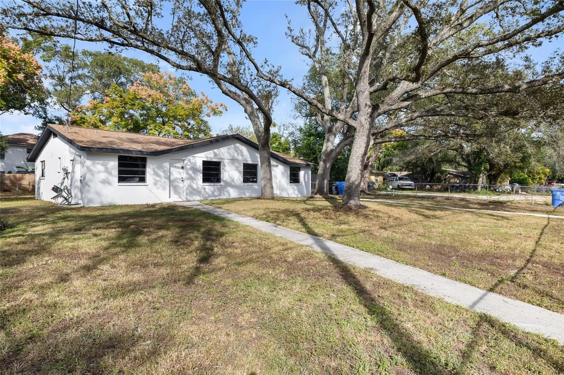 1220 E 142nd Avenue Tampa FL 33613