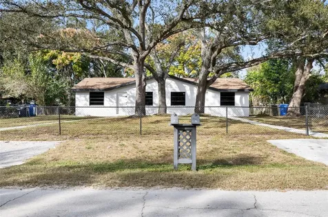1220 E 142nd Avenue Tampa FL 33613