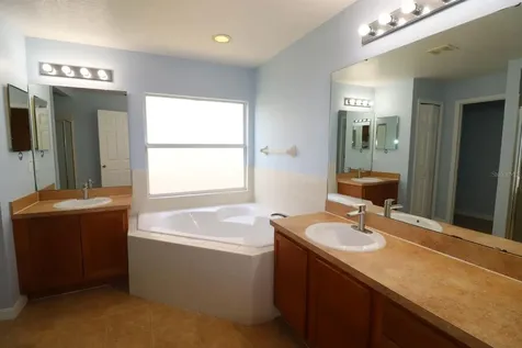 324 Red Kite Drive Groveland FL 34736