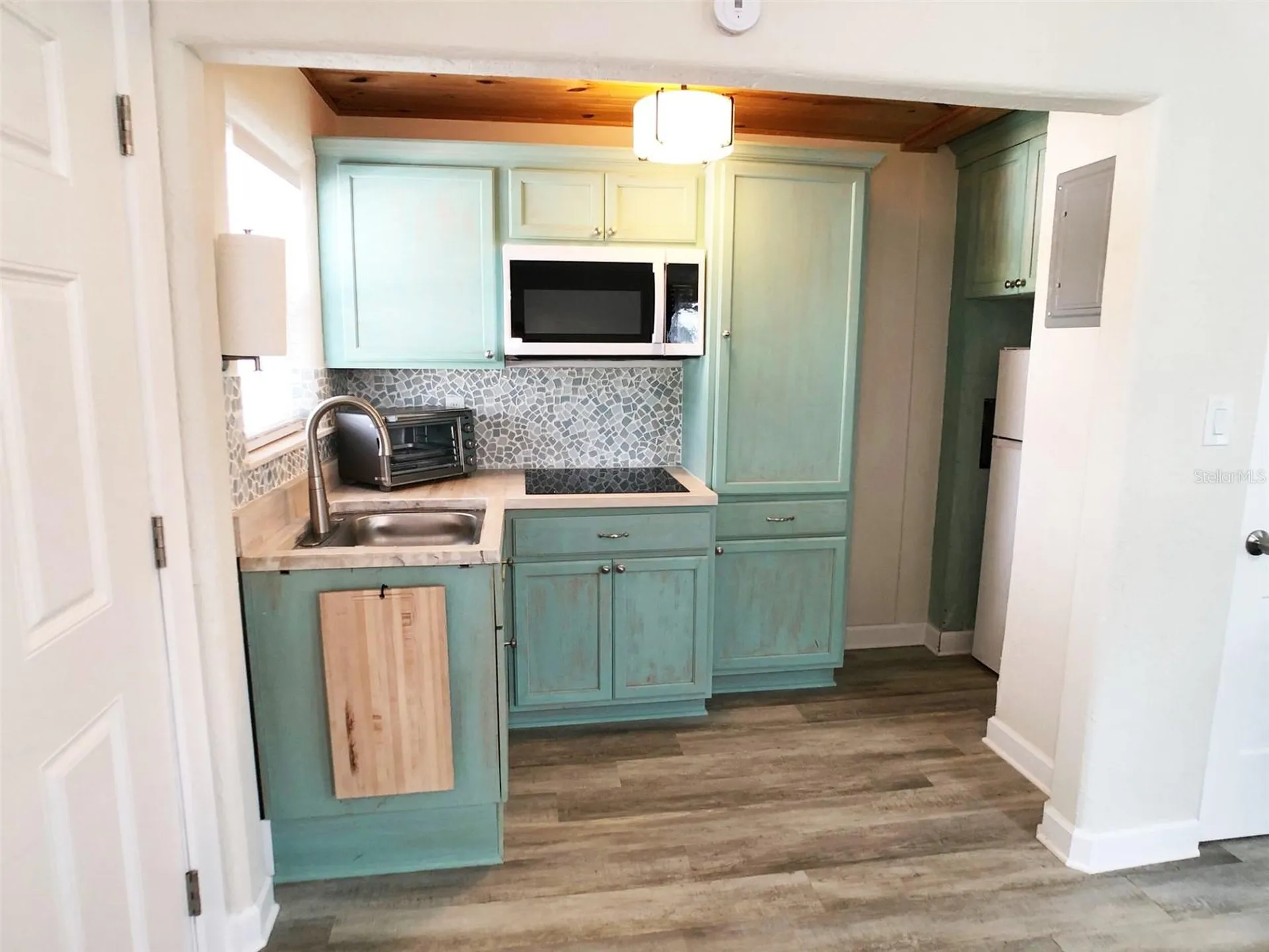 411 Esther Street New Smyrna Beach FL 32169