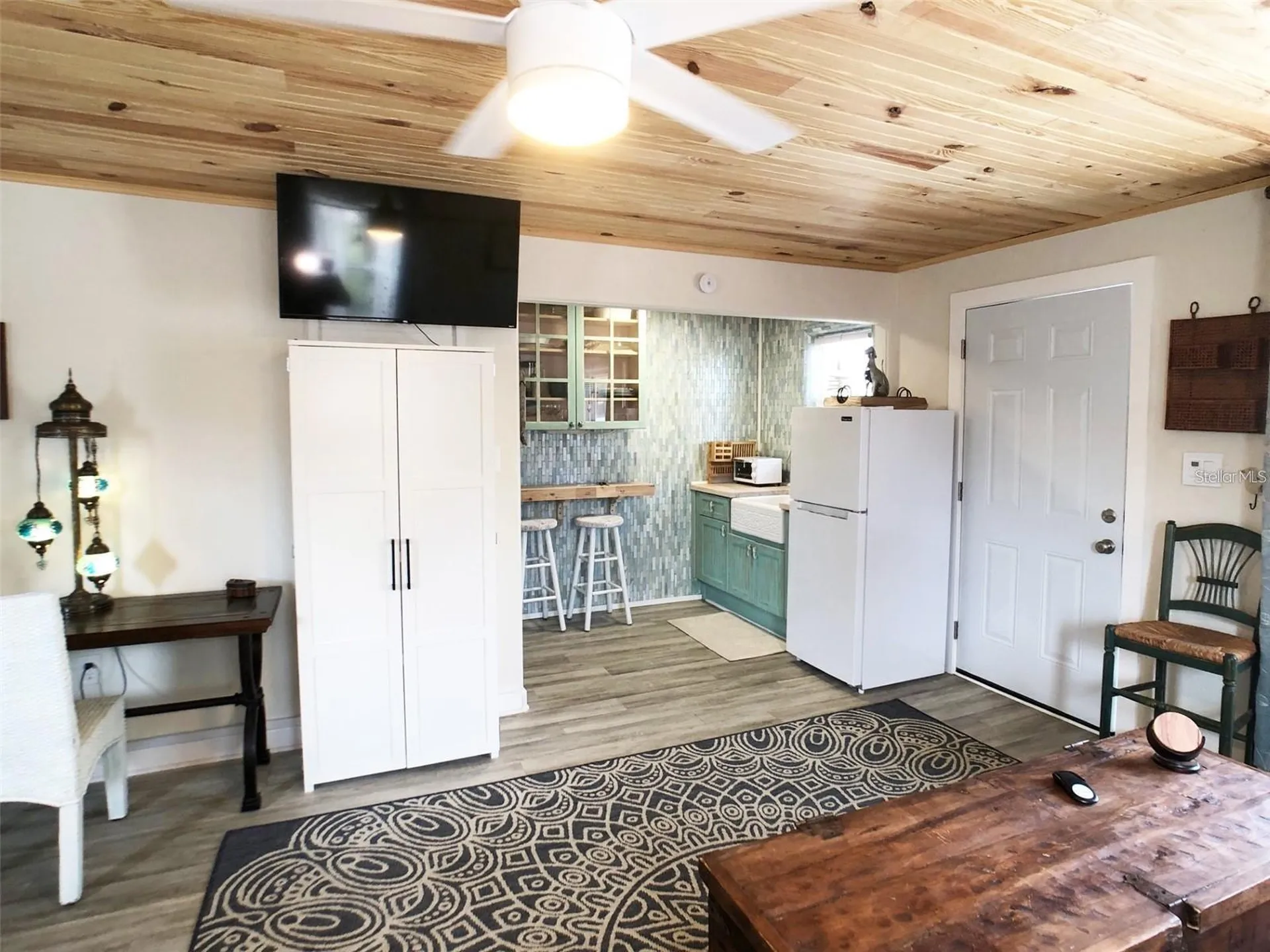 411 Esther Street New Smyrna Beach FL 32169
