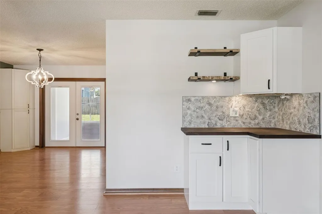 33312 Green Road Leesburg FL 34788