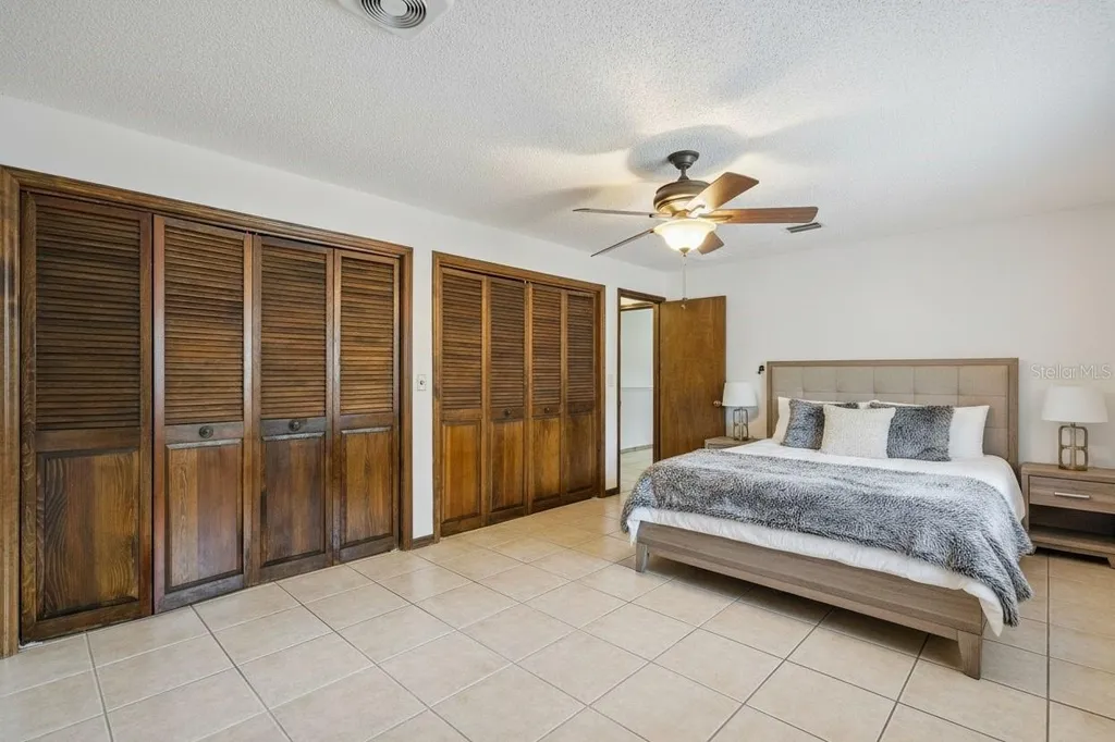 33312 Green Road Leesburg FL 34788
