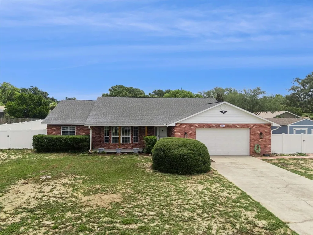 33312 Green Road Leesburg FL 34788