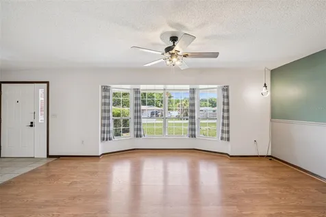 33312 Green Road Leesburg FL 34788
