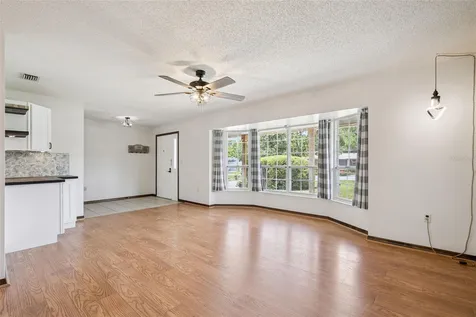 33312 Green Road Leesburg FL 34788
