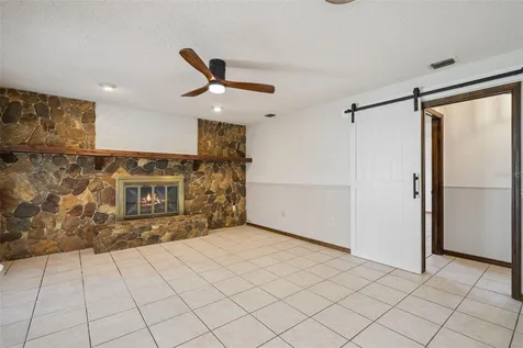 33312 Green Road Leesburg FL 34788