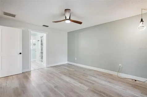 33312 Green Road Leesburg FL 34788