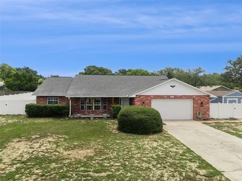 33312 Green Road Leesburg FL 34788
