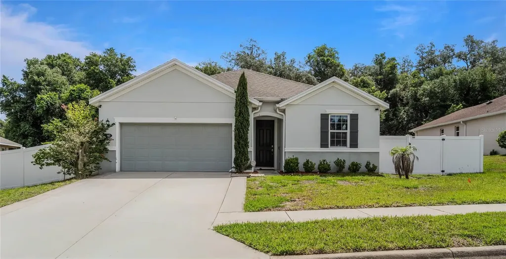 655 Carya Court Deland FL 32724