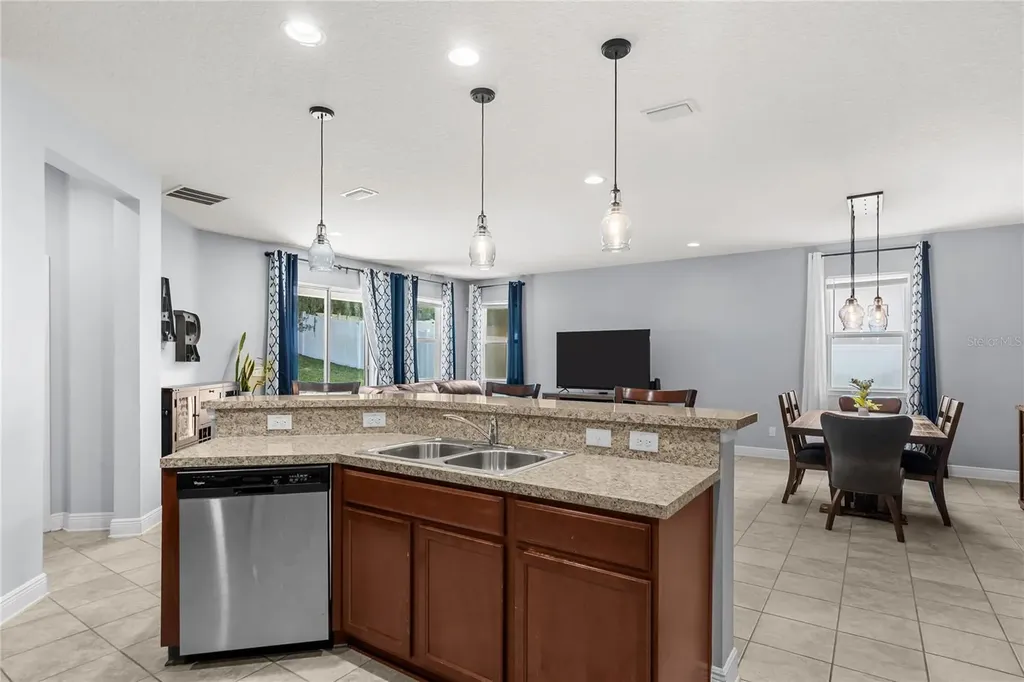 655 Carya Court Deland FL 32724