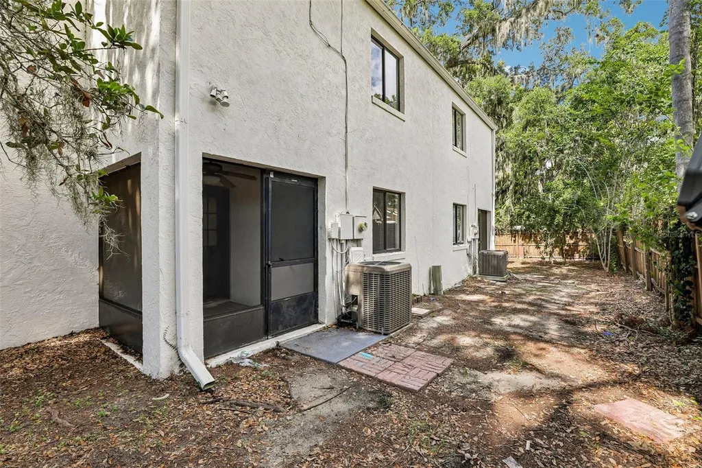 904 Sumter Street Leesburg FL 34748