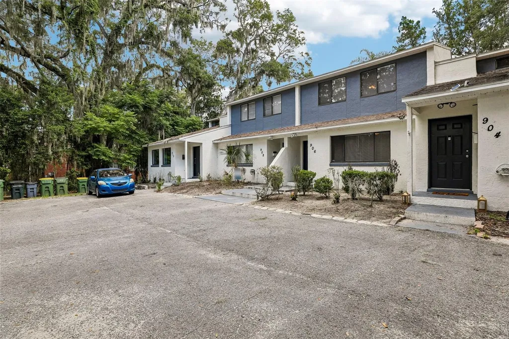 904 Sumter Street Leesburg FL 34748