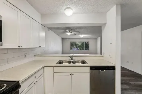 904 Sumter Street Leesburg FL 34748